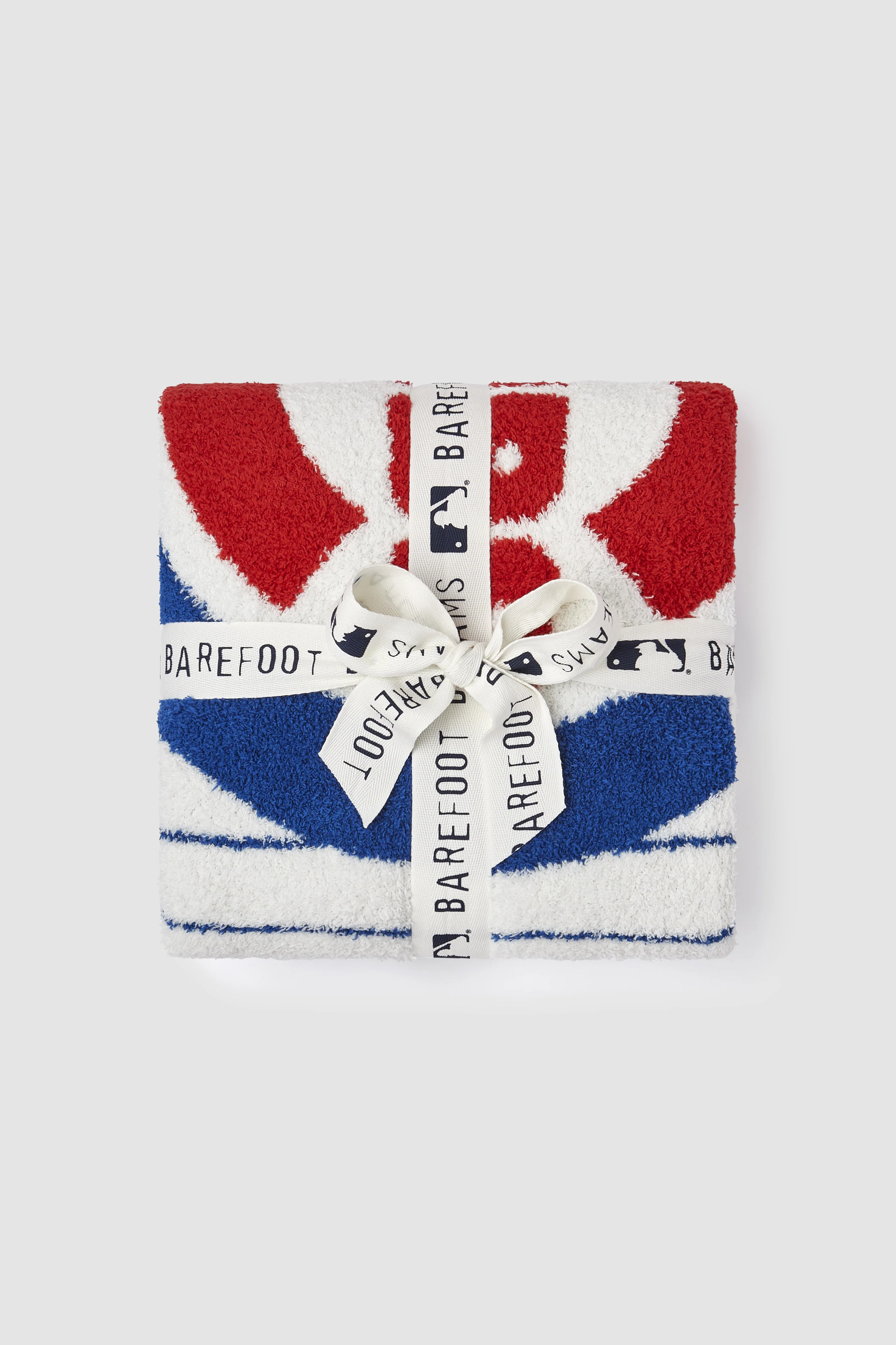 CozyChic® Chicago Cubs™ Stroller Blanket