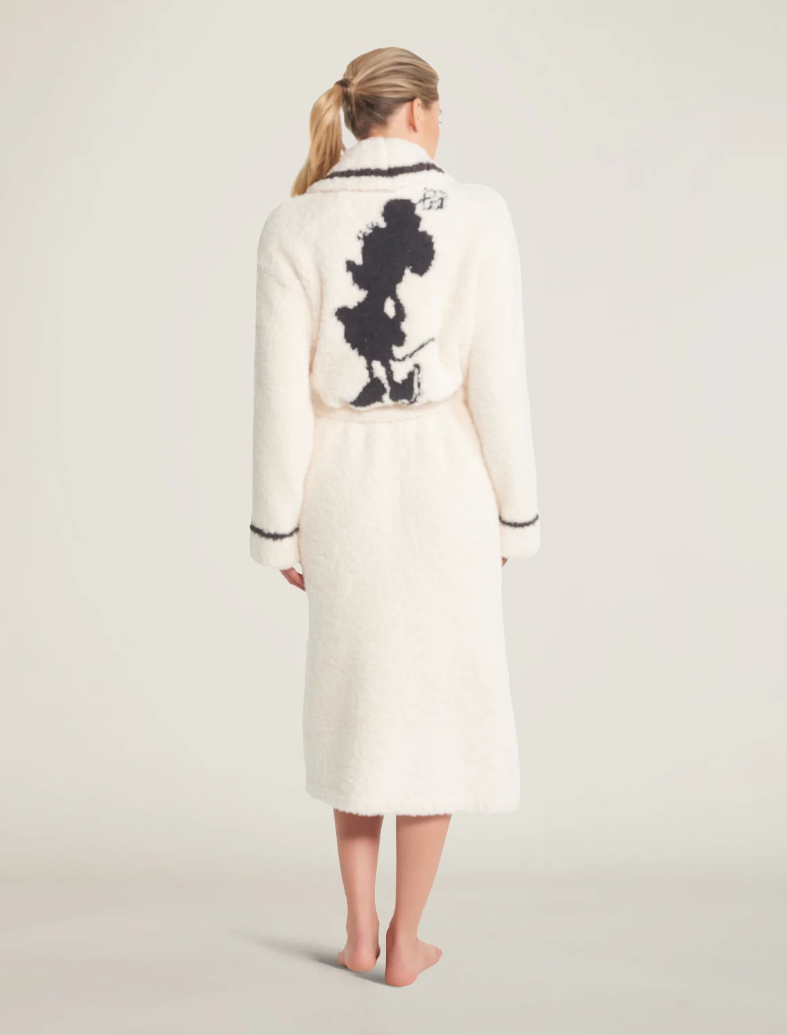 CozyChic® Classic Disney Minnie Mouse Adult Robe - Image 3