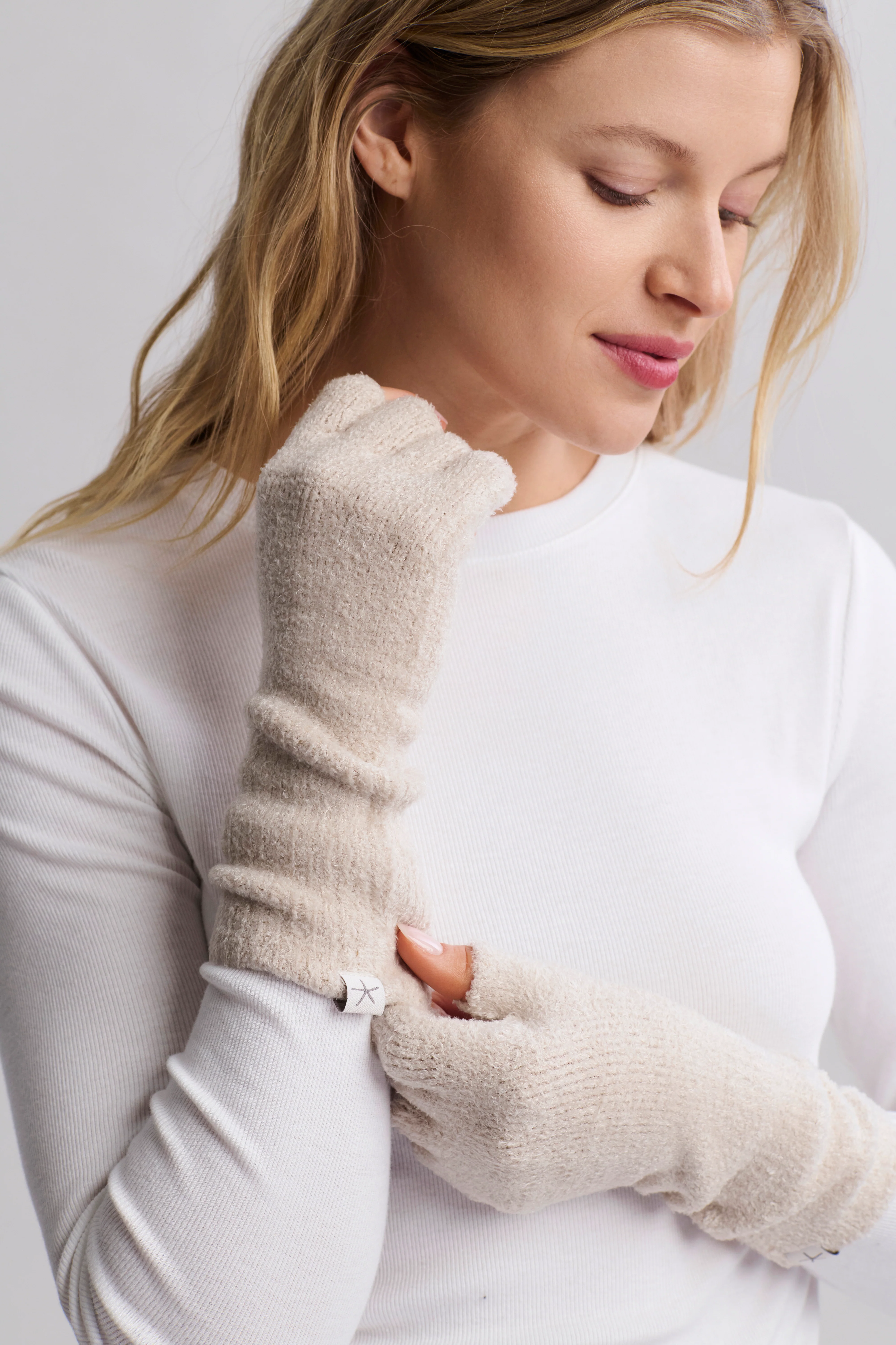 CozyChic Lite® Fingerless Gloves - Image 9