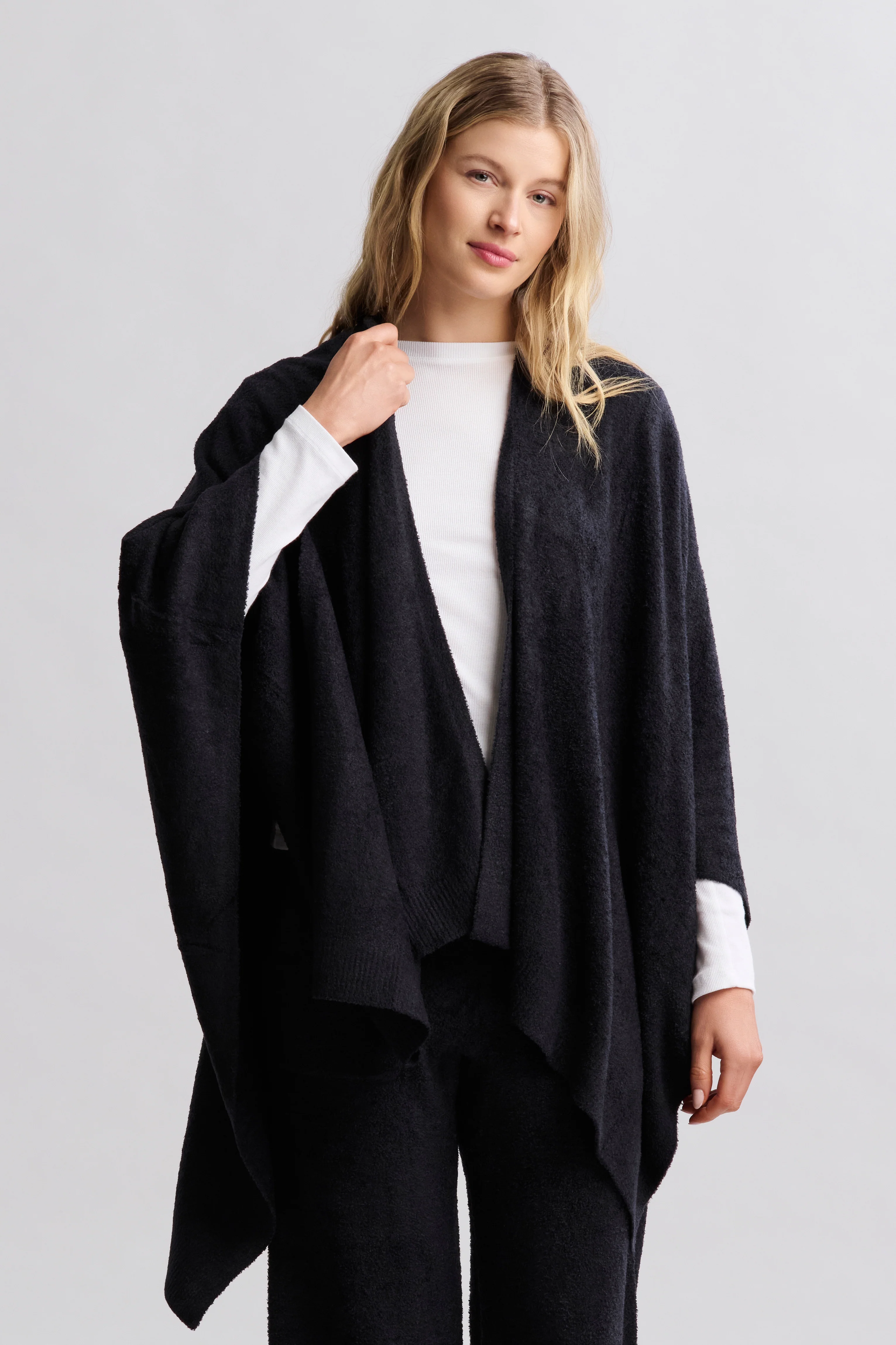 CozyChic Lite® Weekend Wrap - Image 24