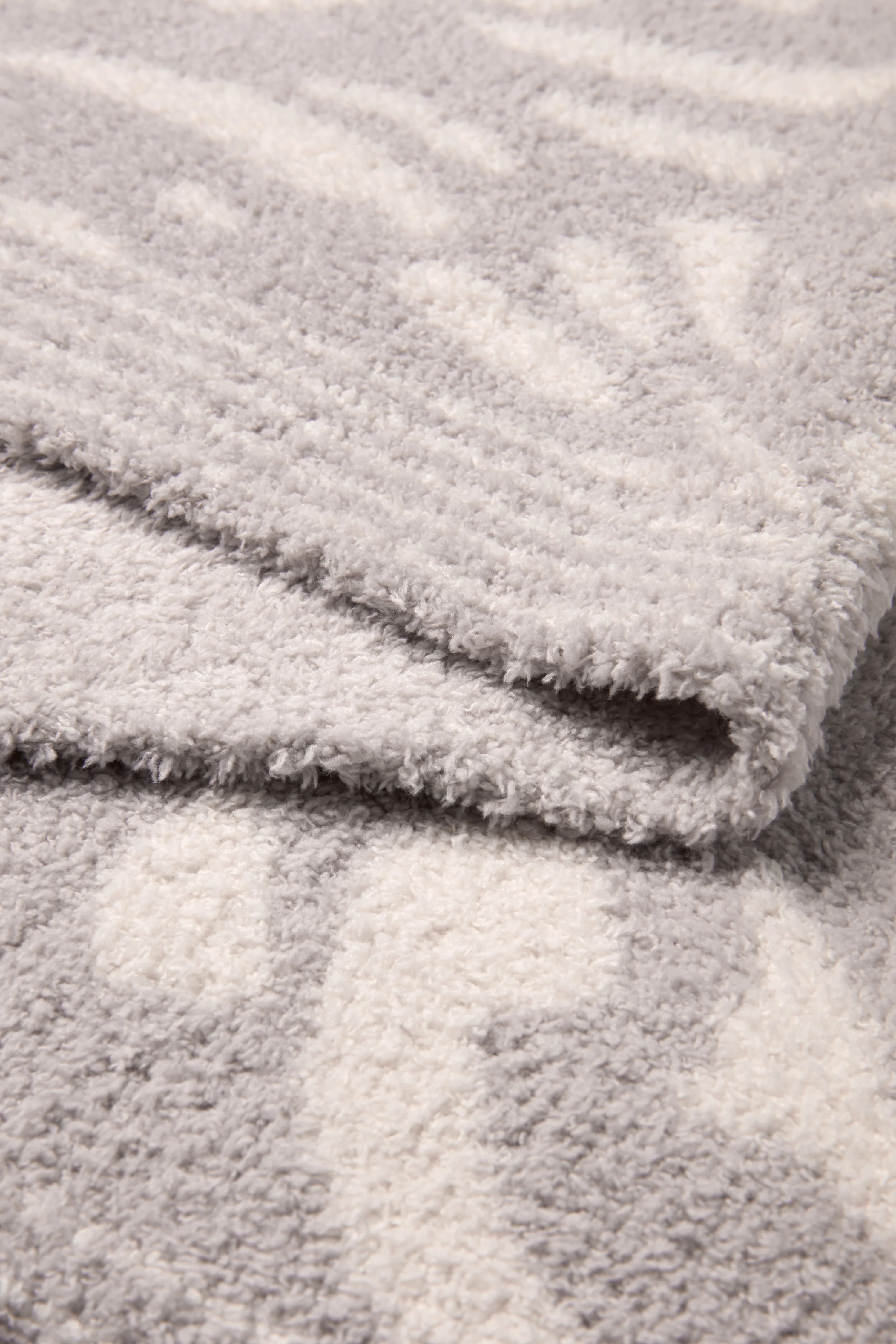 CozyChic® Star Animal Throw - Image 4