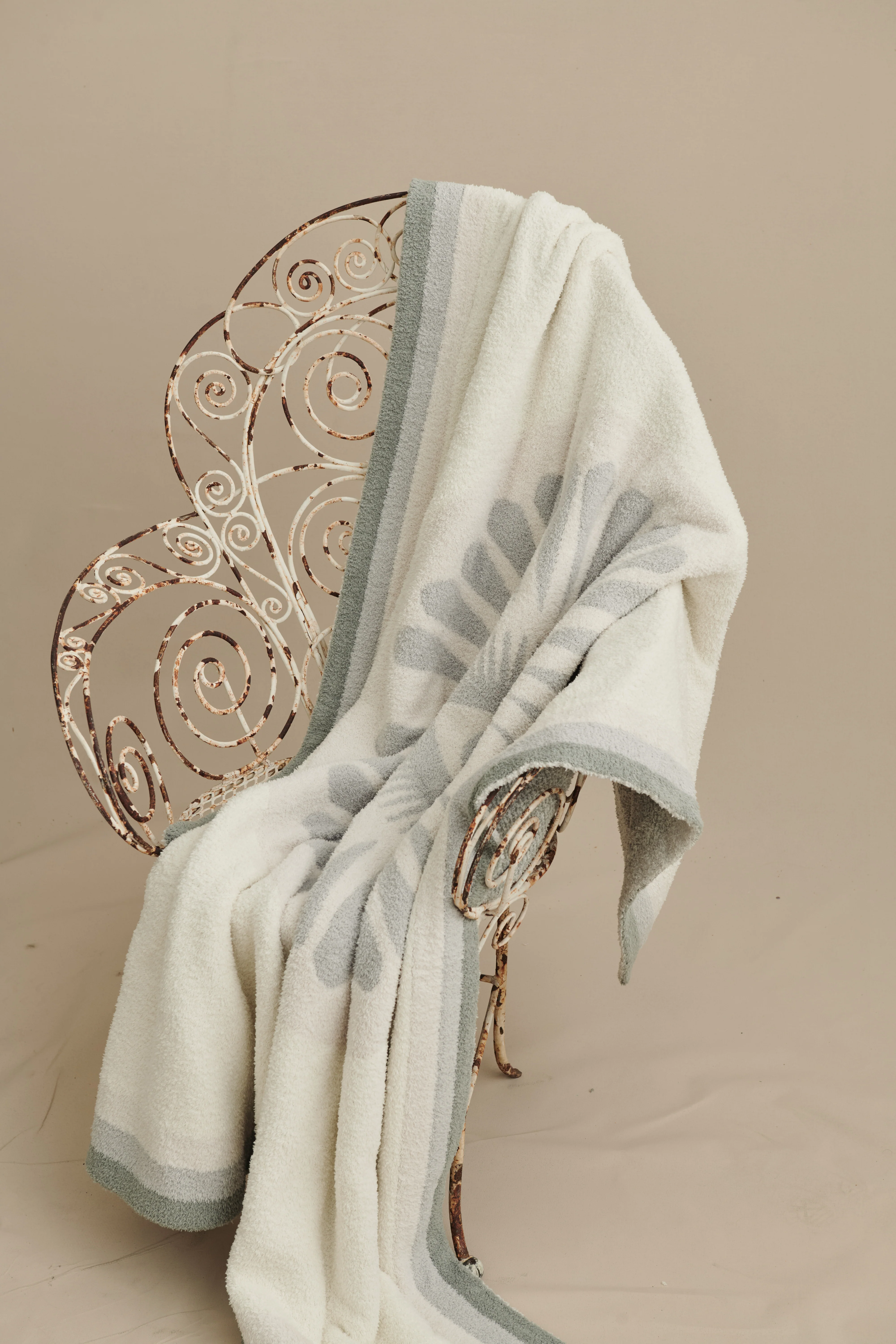 CozyChic® Visionary Blanket - Image 5