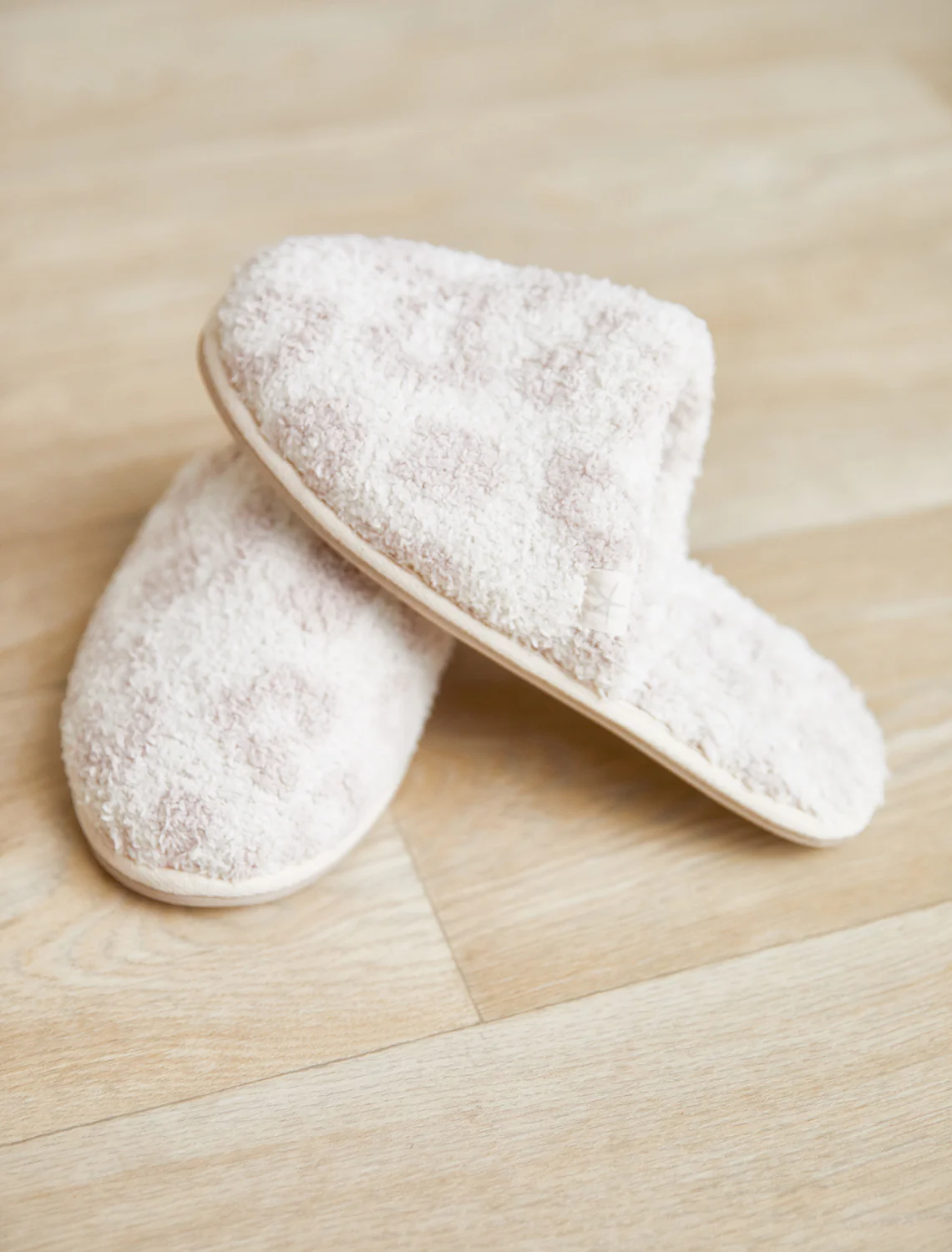 CozyChic® Youth Barefoot in the Wild® Slipper - Image 11
