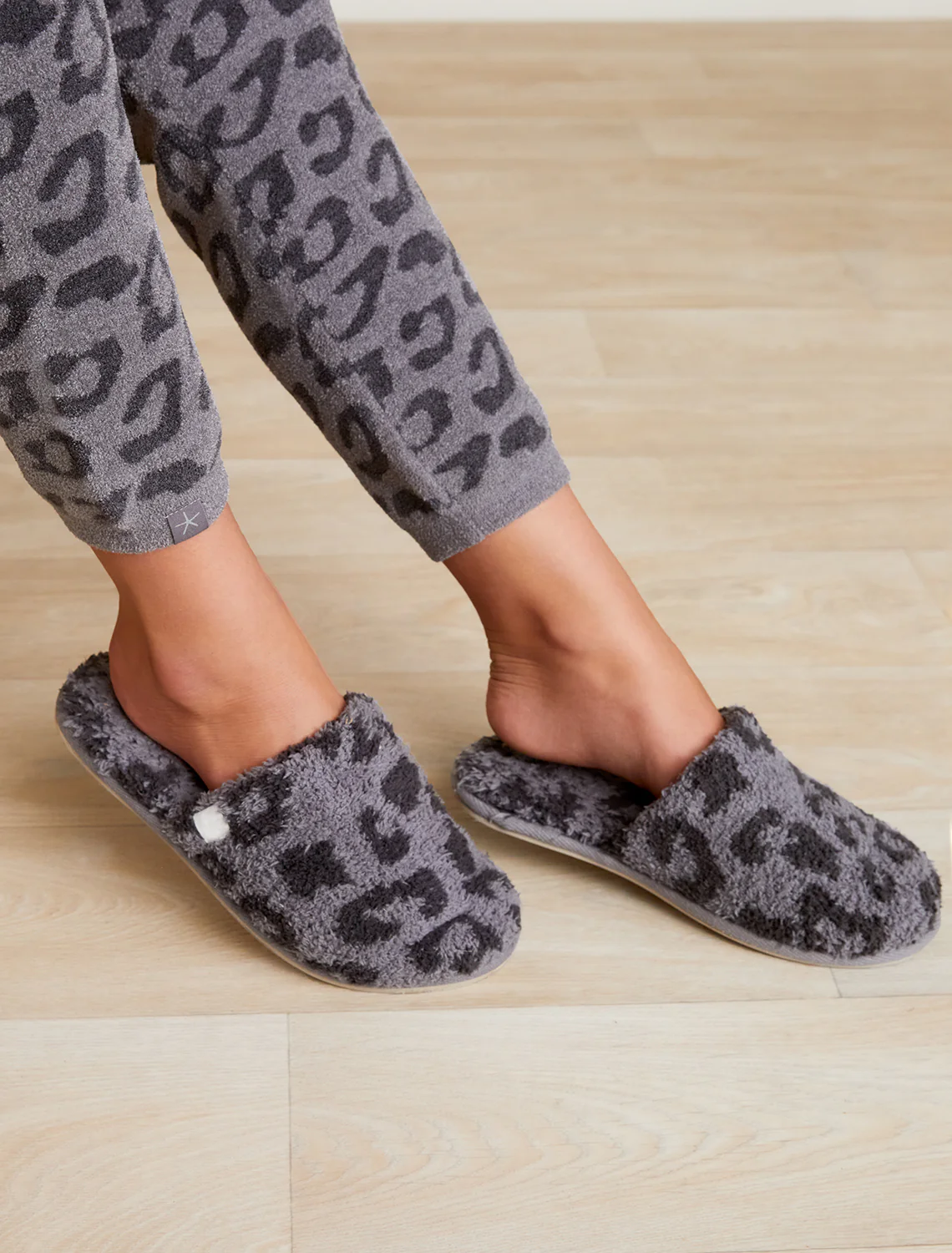 CozyChic® Youth Barefoot in the Wild® Slipper - Image 5