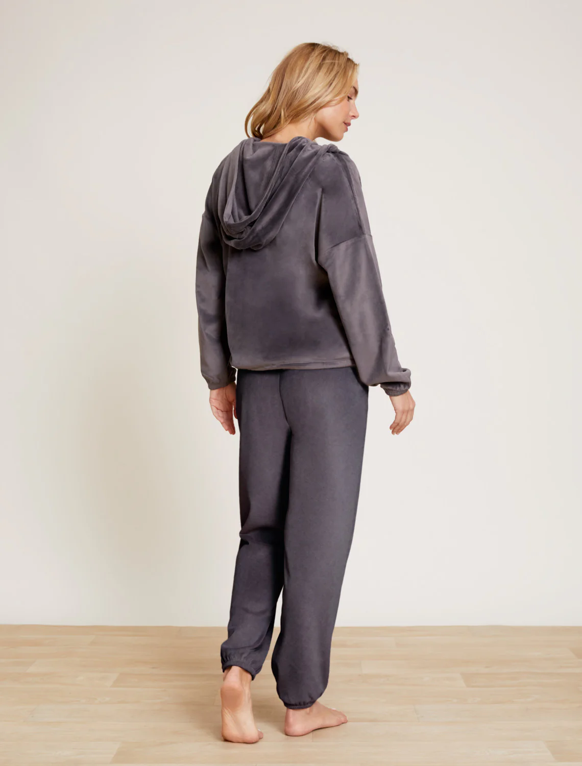 LuxeChic® Hoodie - Image 8