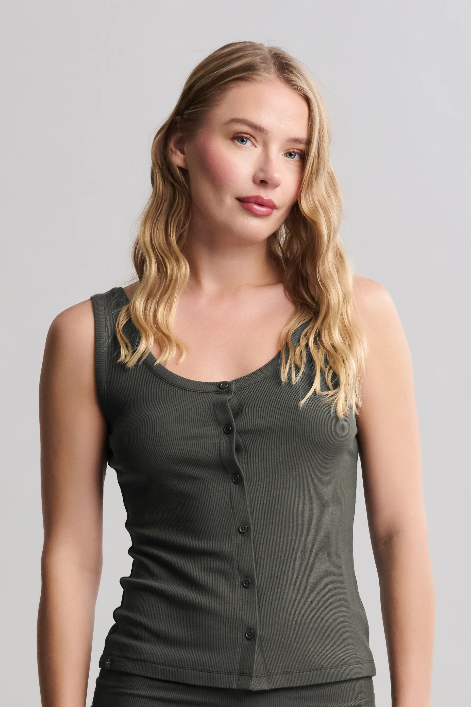 Ultra Soft Rib Button Front Cami - Image 7